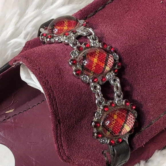 HILFIGER GIRL Burgundy Suede Beaded Loafer Heels 9.5 - Picture 3 of 8